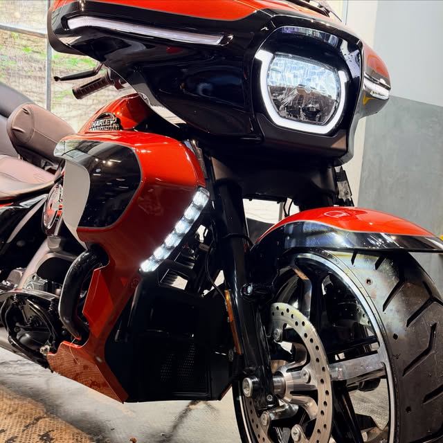 HARLEY-DAVIDSON STREET GLIDE ULTRA - Imagem 2