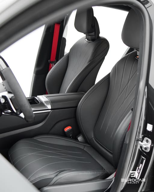 MERCEDES-BENZ GLC 63 S E PERFORMANCE - Imagem 6