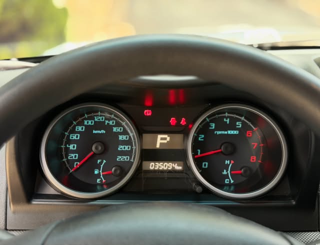 MITSUBISHI PAJERO TR4 - Imagem 12