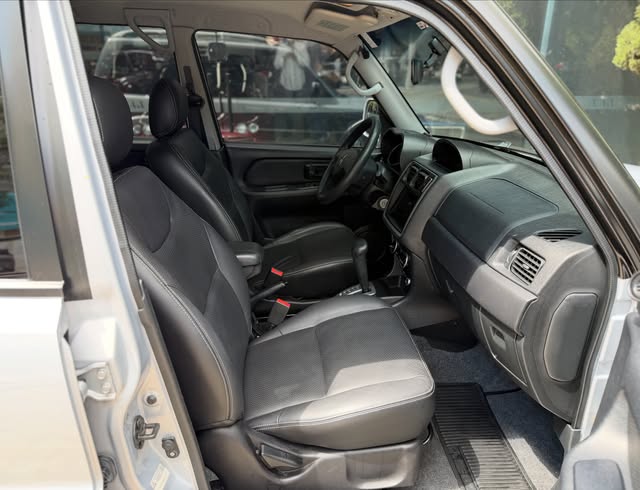 MITSUBISHI PAJERO TR4 - Imagem 4
