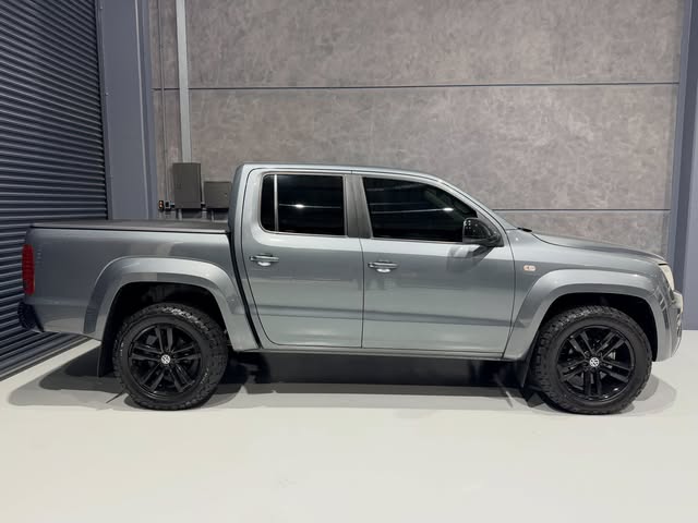 VOLKSWAGEN AMAROK HIGHLINE - Imagem 11