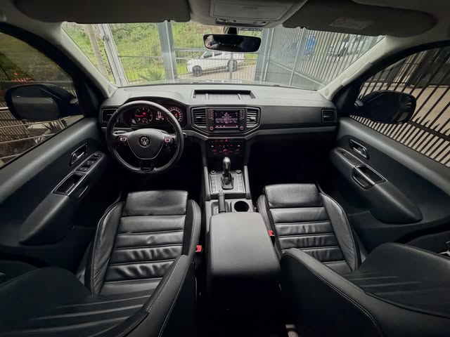 VOLKSWAGEN AMAROK HIGHLINE - Imagem 16