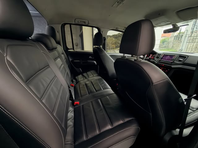 VOLKSWAGEN AMAROK HIGHLINE - Imagem 18