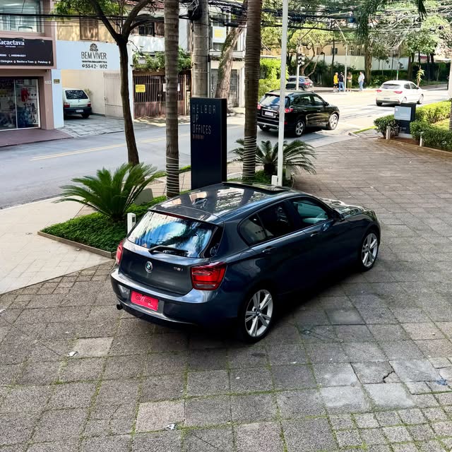 BMW 118I SPORT GP - Imagem 4