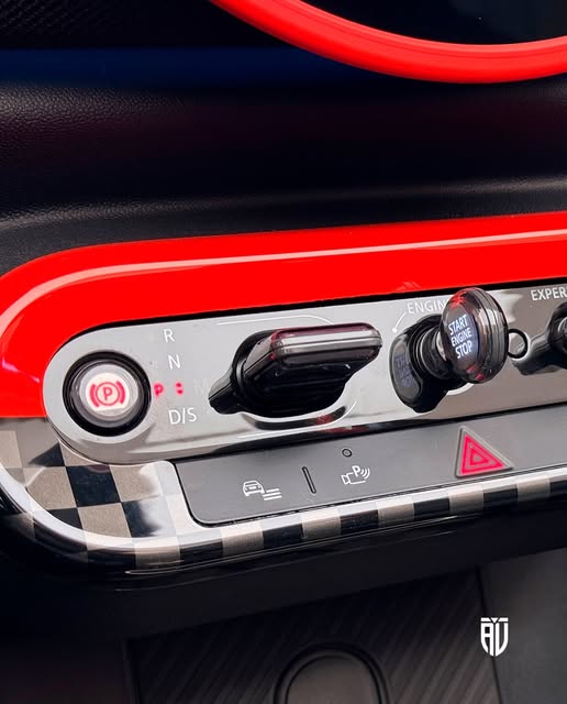MINI COOPER JOHN COOPER WORKS - Imagem 8