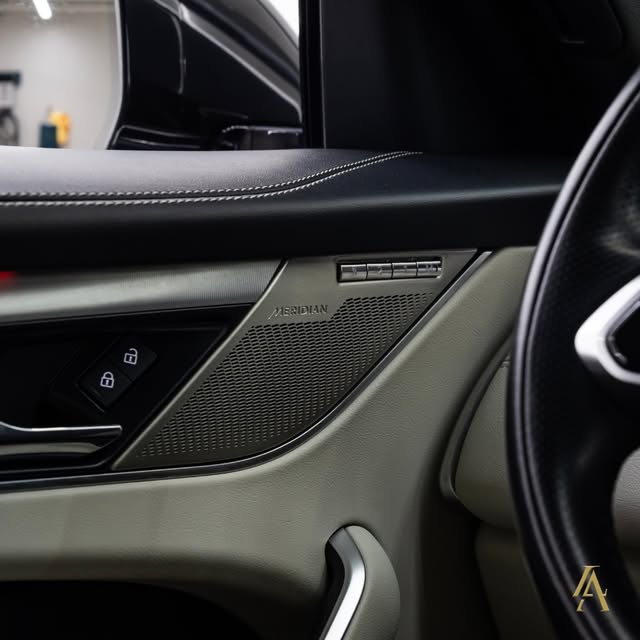 JAGUAR F-PACE R-DYNAMIC - Imagem 9