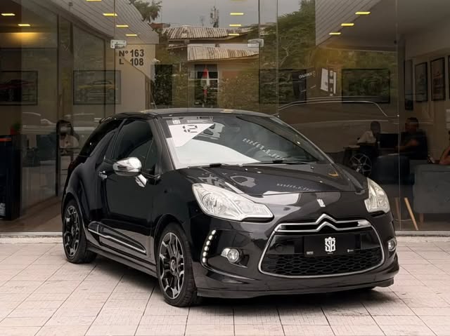 CITROËN DS3 - Imagem 1