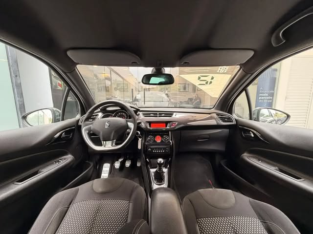 CITROËN DS3 - Imagem 8