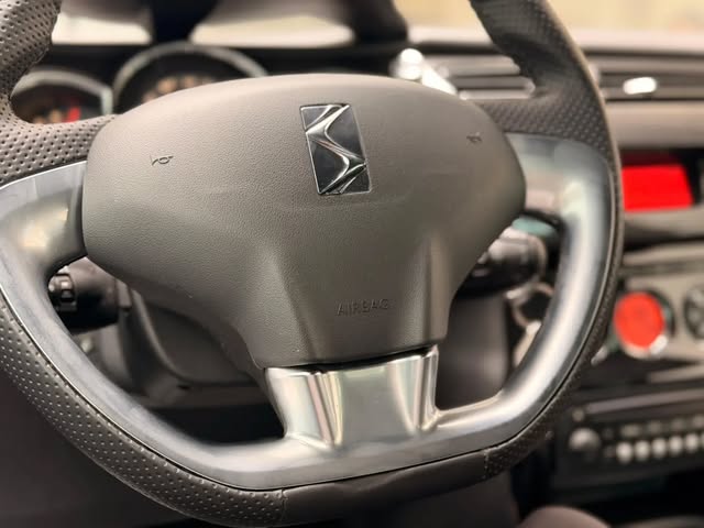 CITROËN DS3 - Imagem 9