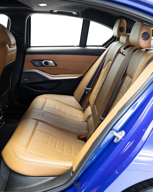 BMW 330I M SPORT - Imagem 5