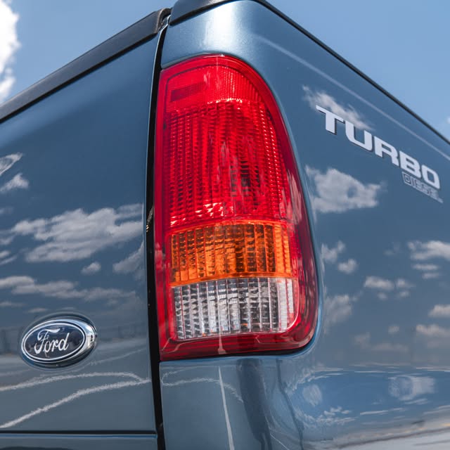 FORD F-250 XL-L - Imagem 12
