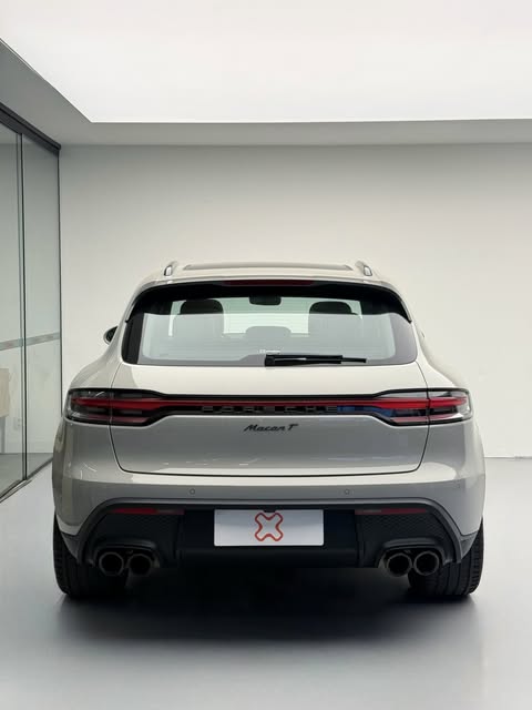 PORSCHE MACAN - Imagem 15