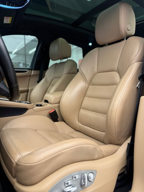 PORSCHE MACAN - Imagem 6