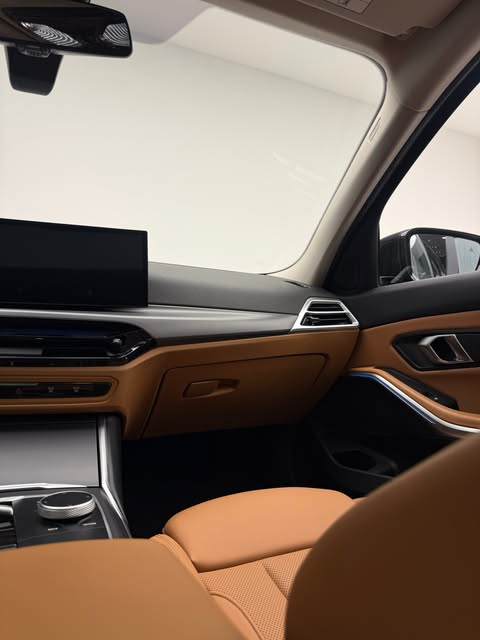 BMW 320I GP SPORT - Imagem 8