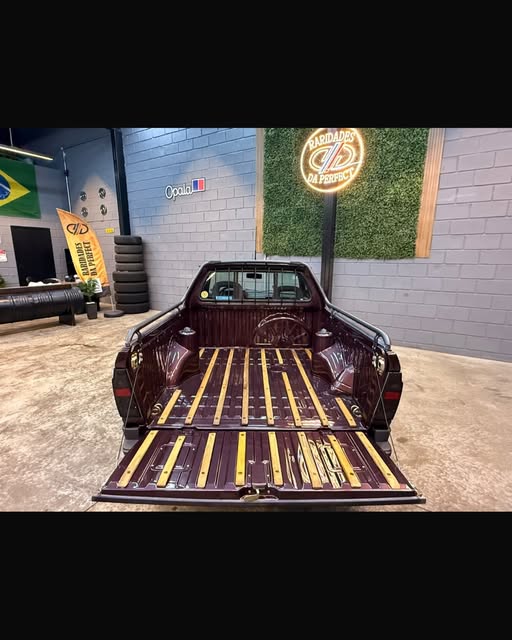 VOLKSWAGEN SAVEIRO SUNSET 1.8S - Imagem 18