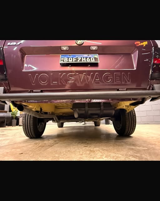VOLKSWAGEN SAVEIRO SUNSET 1.8S - Imagem 19