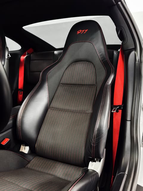 PORSCHE 911 CARRERA T - Imagem 7