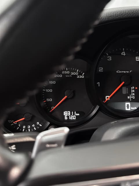 PORSCHE 911 CARRERA T - Imagem 8