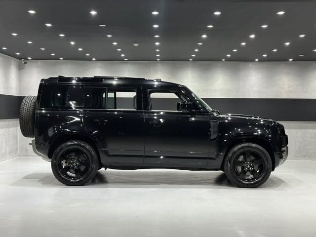 LAND ROVER DEFENDER X-DYNAMIC HSE - Imagem 10