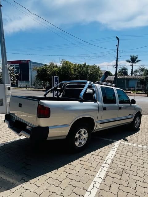 CHEVROLET S10 DELUXE EXECUTIVE - Imagem 5