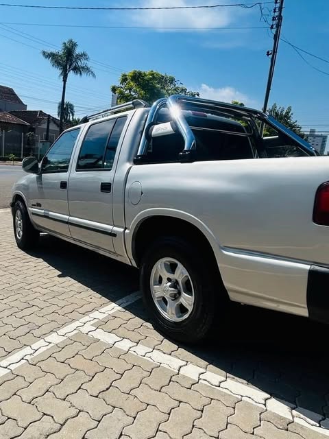 CHEVROLET S10 DELUXE EXECUTIVE - Imagem 8