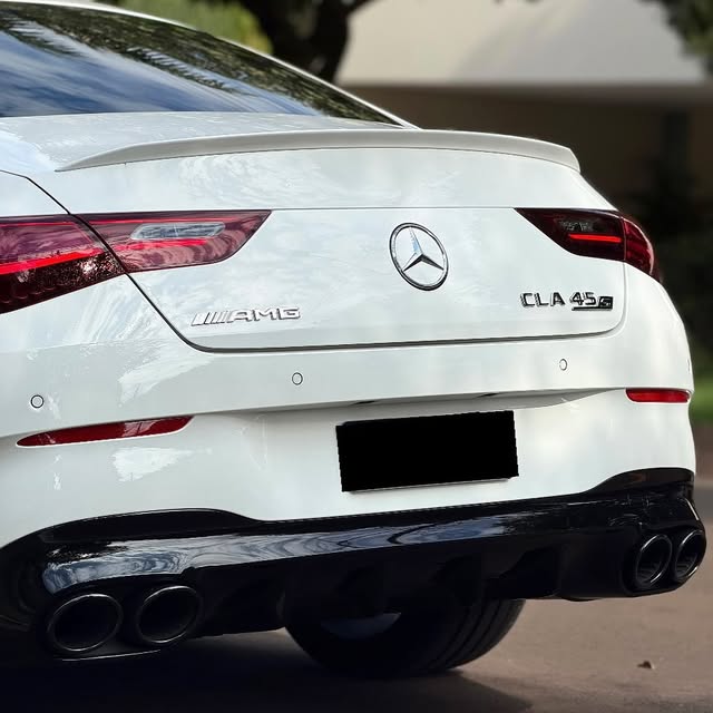 MERCEDES-BENZ CLA45 AMG - Imagem 2