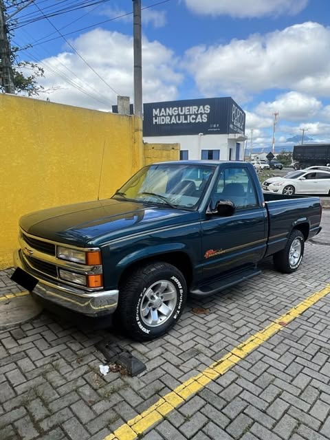 CHEVROLET SILVERADO CONQUEST HD - Imagem 1