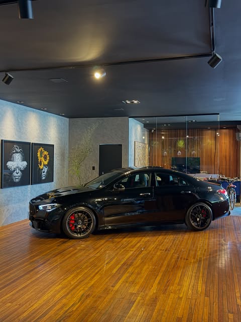 MERCEDES-BENZ CLA 45S AMG - Imagem 19
