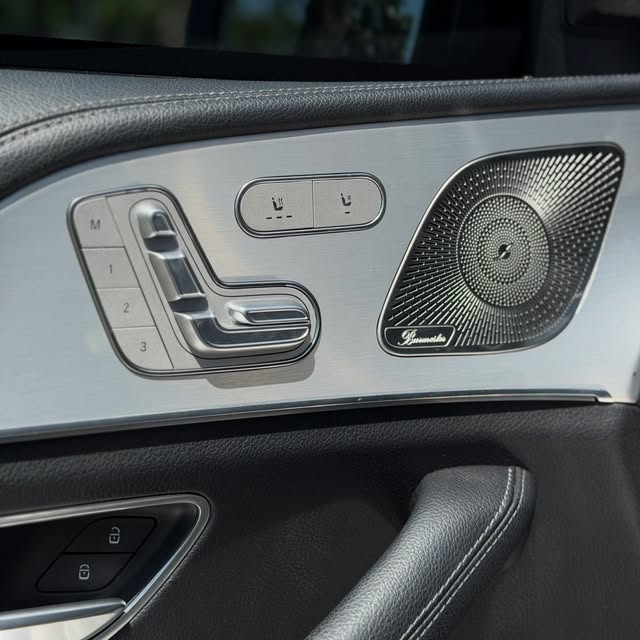 MERCEDES-BENZ GLE 450D - Imagem 9