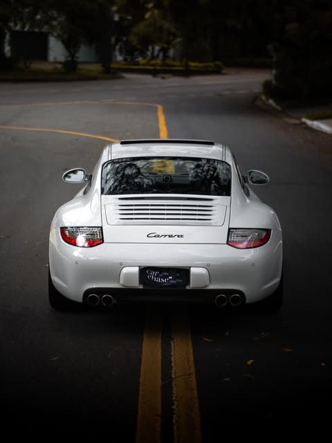PORSCHE 911 CARRERA - Imagem 6