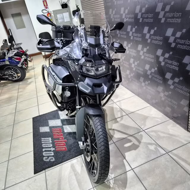 BMW GSA ADVENTURE 900 TRIPLE BLACK - Imagem 6