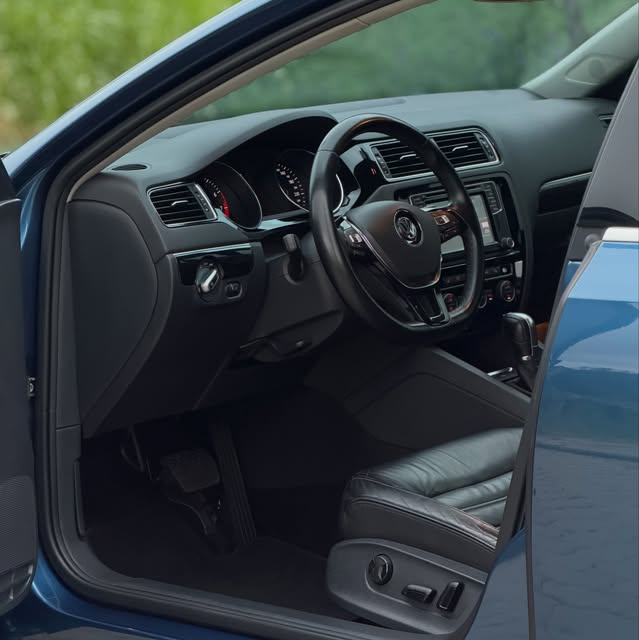 VOLKSWAGEN JETTA 2.0 TSI - Imagem 5