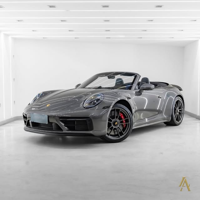 PORSCHE 911 CARRERA 4 GTS - Imagem 1