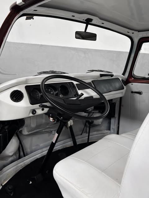 VOLKSWAGEN KOMBI - Imagem 6