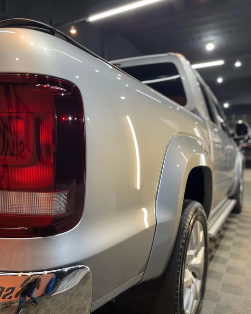 VOLKSWAGEN AMAROK HIGHLINE - Imagem 9