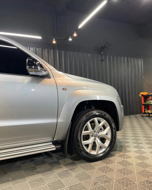 VOLKSWAGEN AMAROK HIGHLINE - Imagem 10