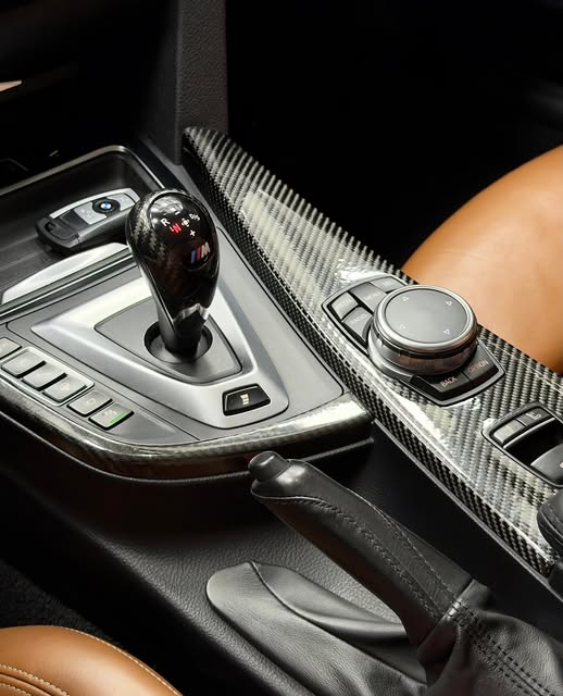 BMW M4 - Imagem 9