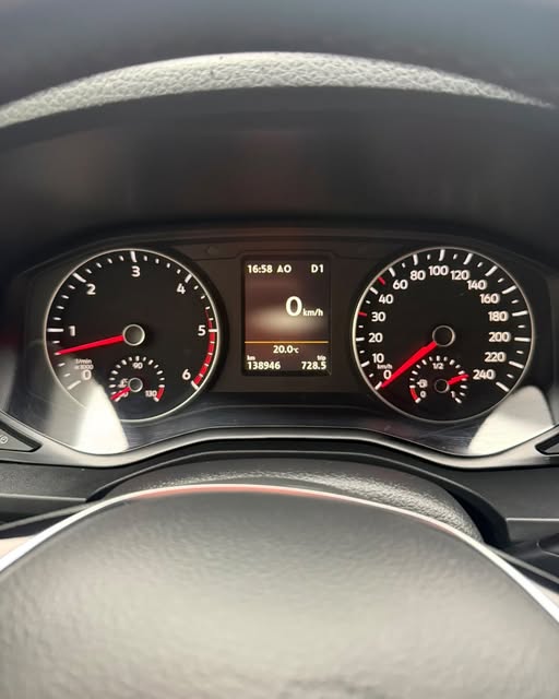 VOLKSWAGEN AMAROK HIGHLINE - Imagem 4
