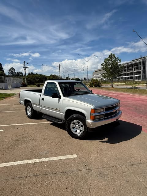 CHEVROLET SILVERADO - Imagem 2