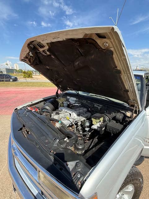 CHEVROLET SILVERADO - Imagem 19