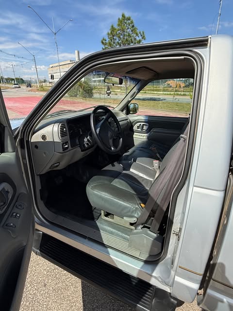 CHEVROLET SILVERADO - Imagem 8