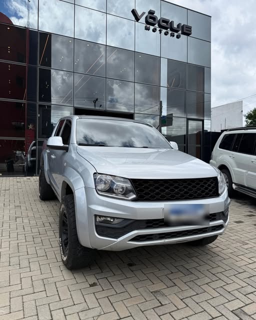 VOLKSWAGEN AMAROK COMFORTLINE 2.0 TURBO DIESEL 4X4 AUTOMÁTICO - Imagem 1