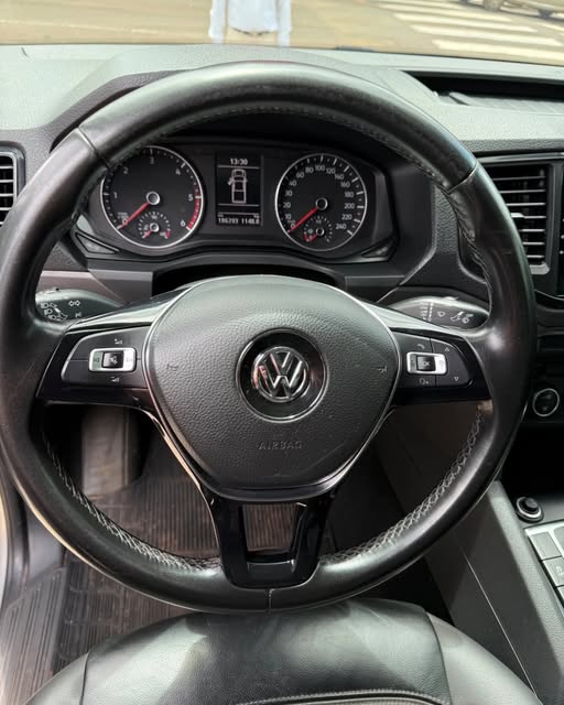 VOLKSWAGEN AMAROK COMFORTLINE 2.0 TURBO DIESEL 4X4 AUTOMÁTICO - Imagem 6