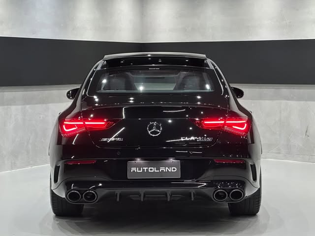 MERCEDES-BENZ CLA 45 AMG - Imagem 9