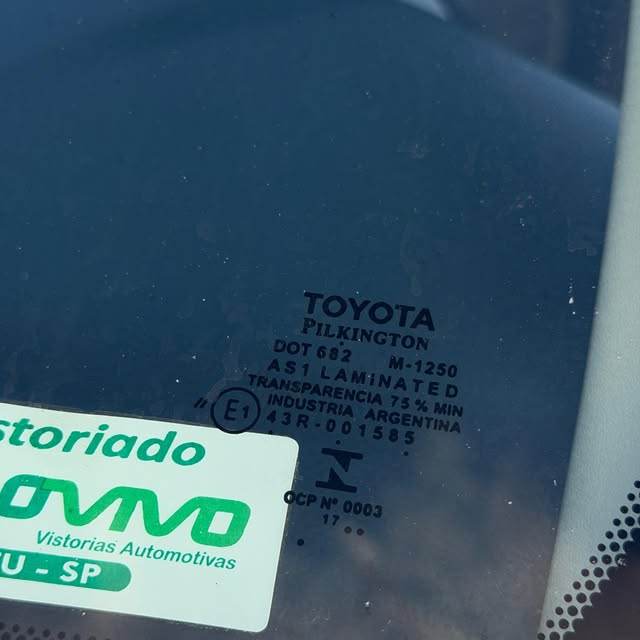 TOYOTA HILUX SRV - Imagem 12