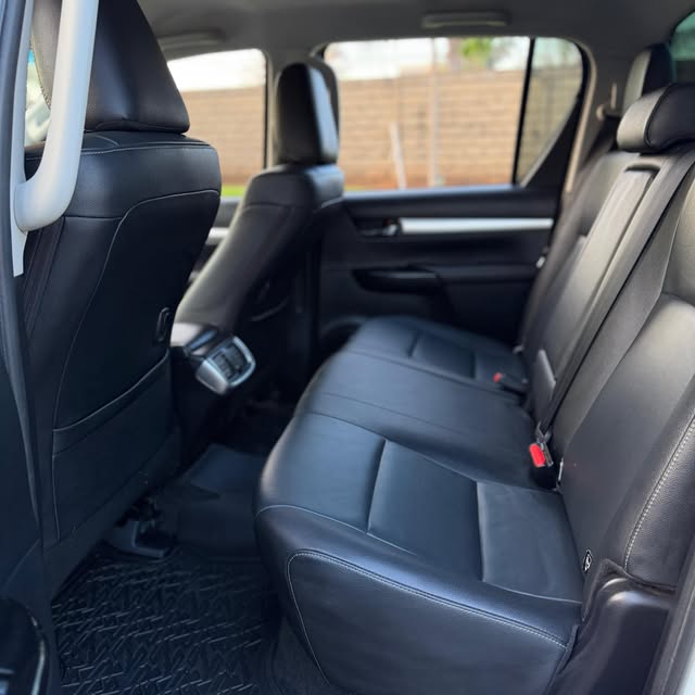 TOYOTA HILUX SRV - Imagem 10