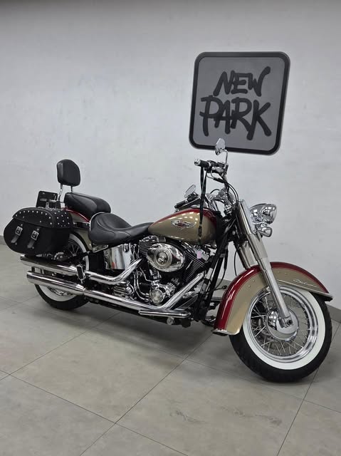 HARLEY-DAVIDSON SOFTAIL DELUXE - Imagem 3