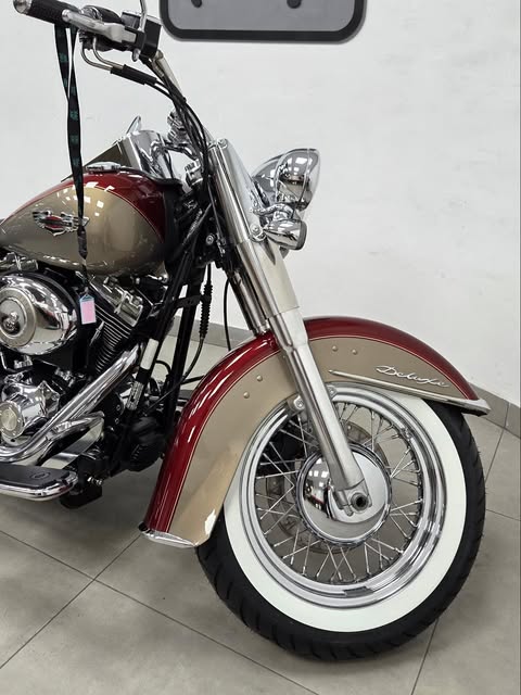 HARLEY-DAVIDSON SOFTAIL DELUXE - Imagem 4
