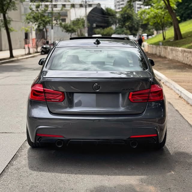 BMW 320I M SPORT - Imagem 4