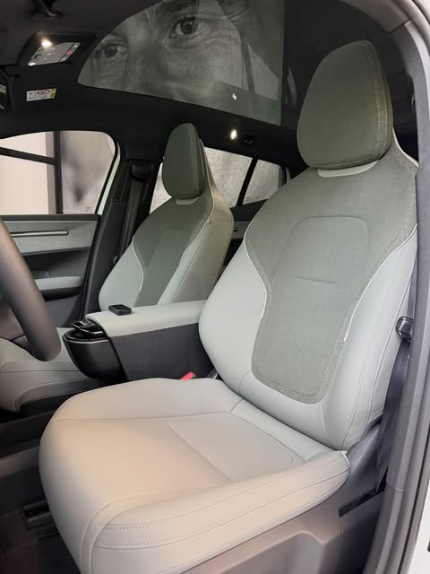 VOLVO EX30 CROSS COUNTRY - Imagem 7